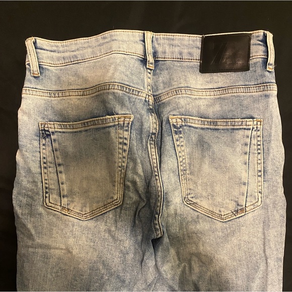 Zara Distressed Jeans - Picture 5 of 8